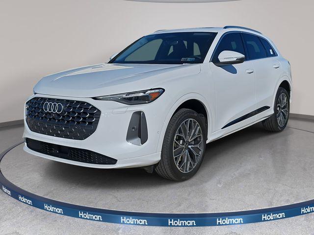 2025 Audi Q5 40 Premium Plus's photo