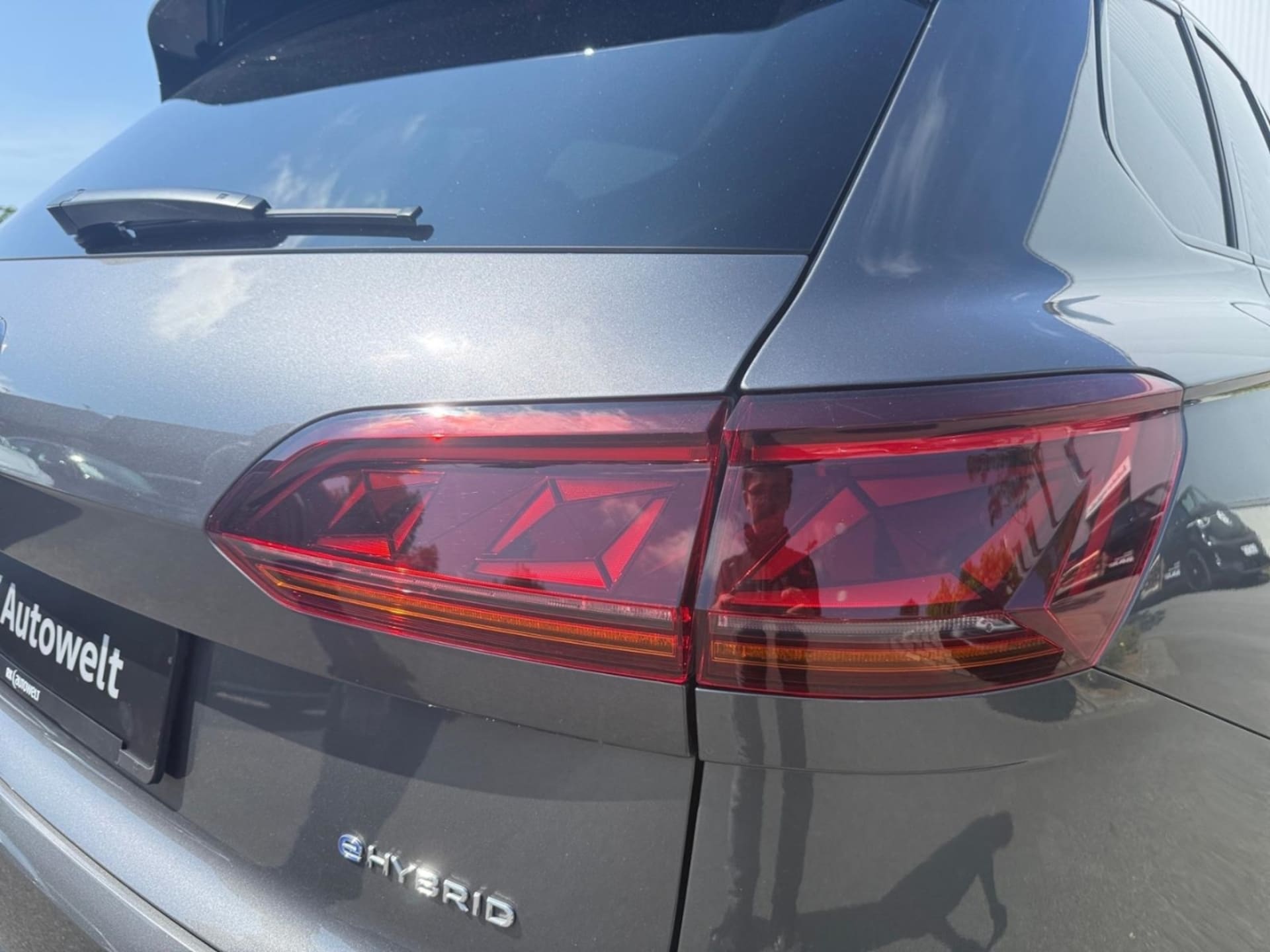 Volkswagen Touareg R