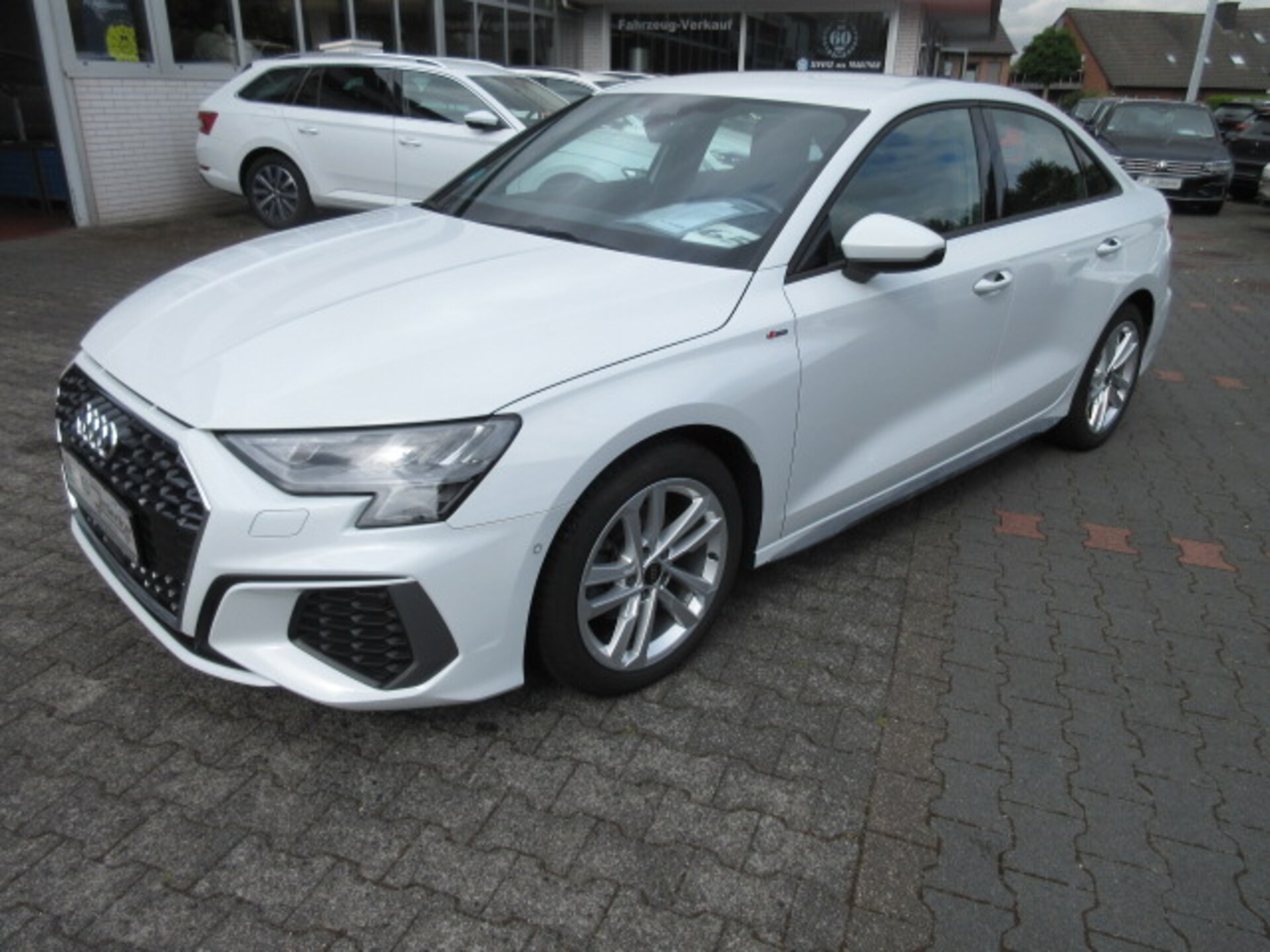 Audi A3 Limousine S line