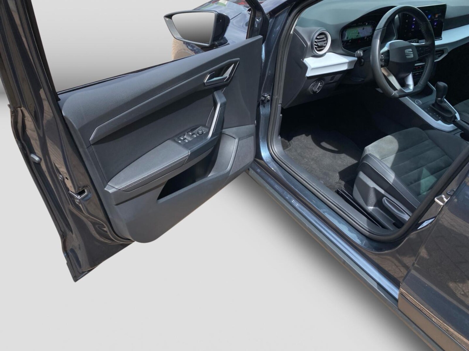 SEAT Arona – Bild 13