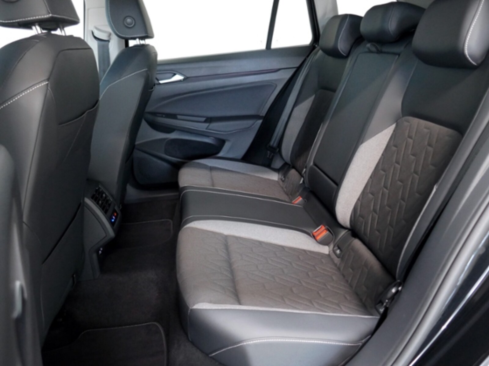 Volkswagen Golf Variant – Bild 9