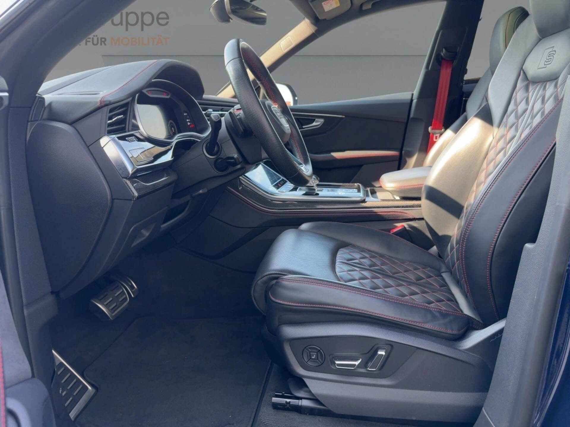 Audi SQ8 SUV