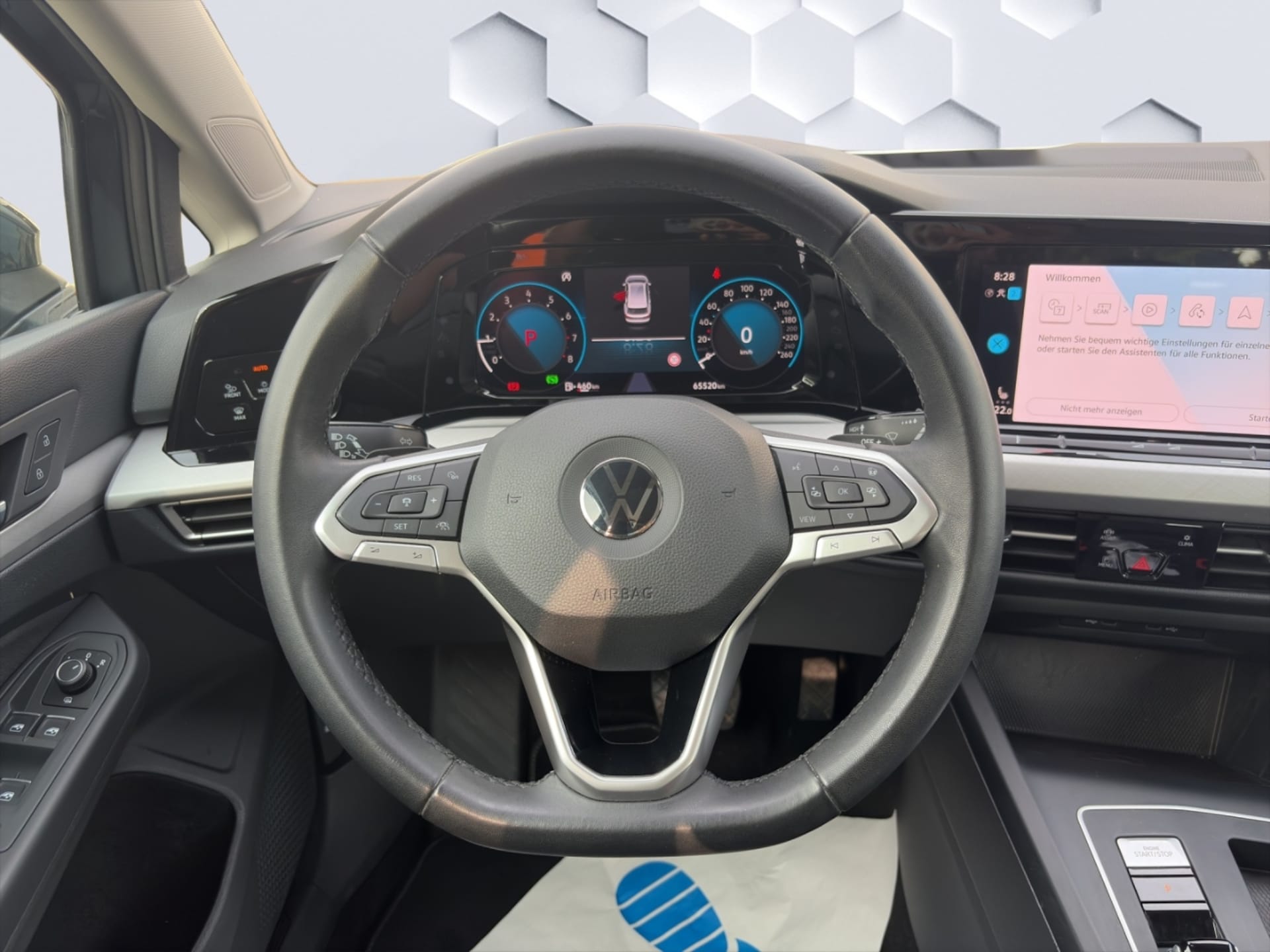 Volkswagen Golf Variant Life