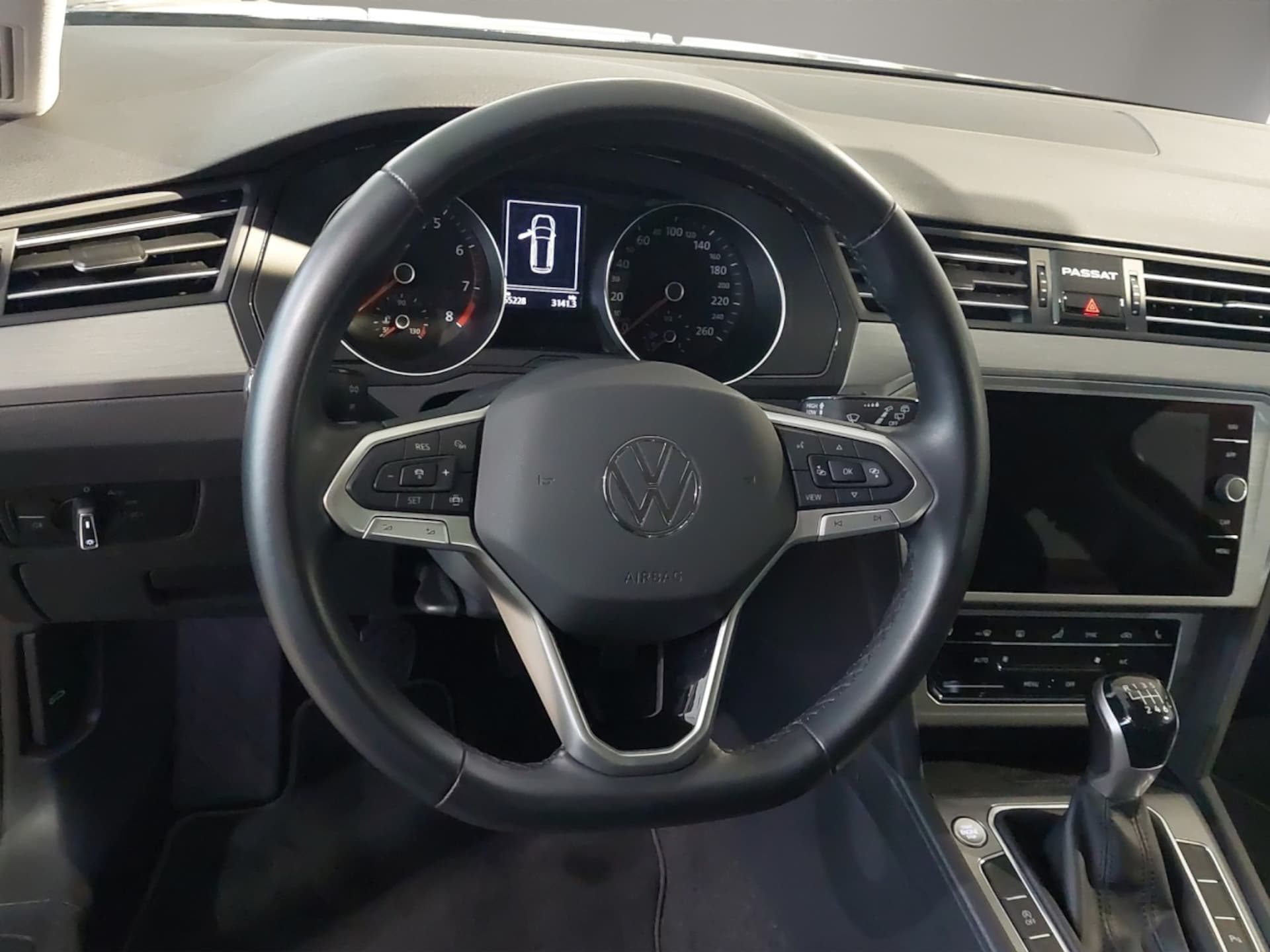 Volkswagen Passat Variant Basis-Modell