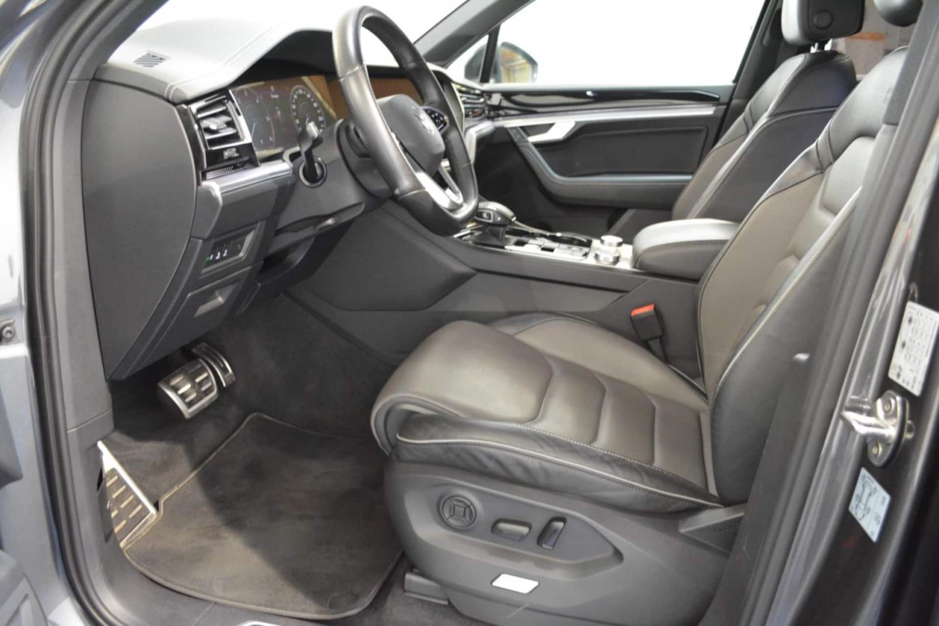 Volkswagen Touareg R-Line