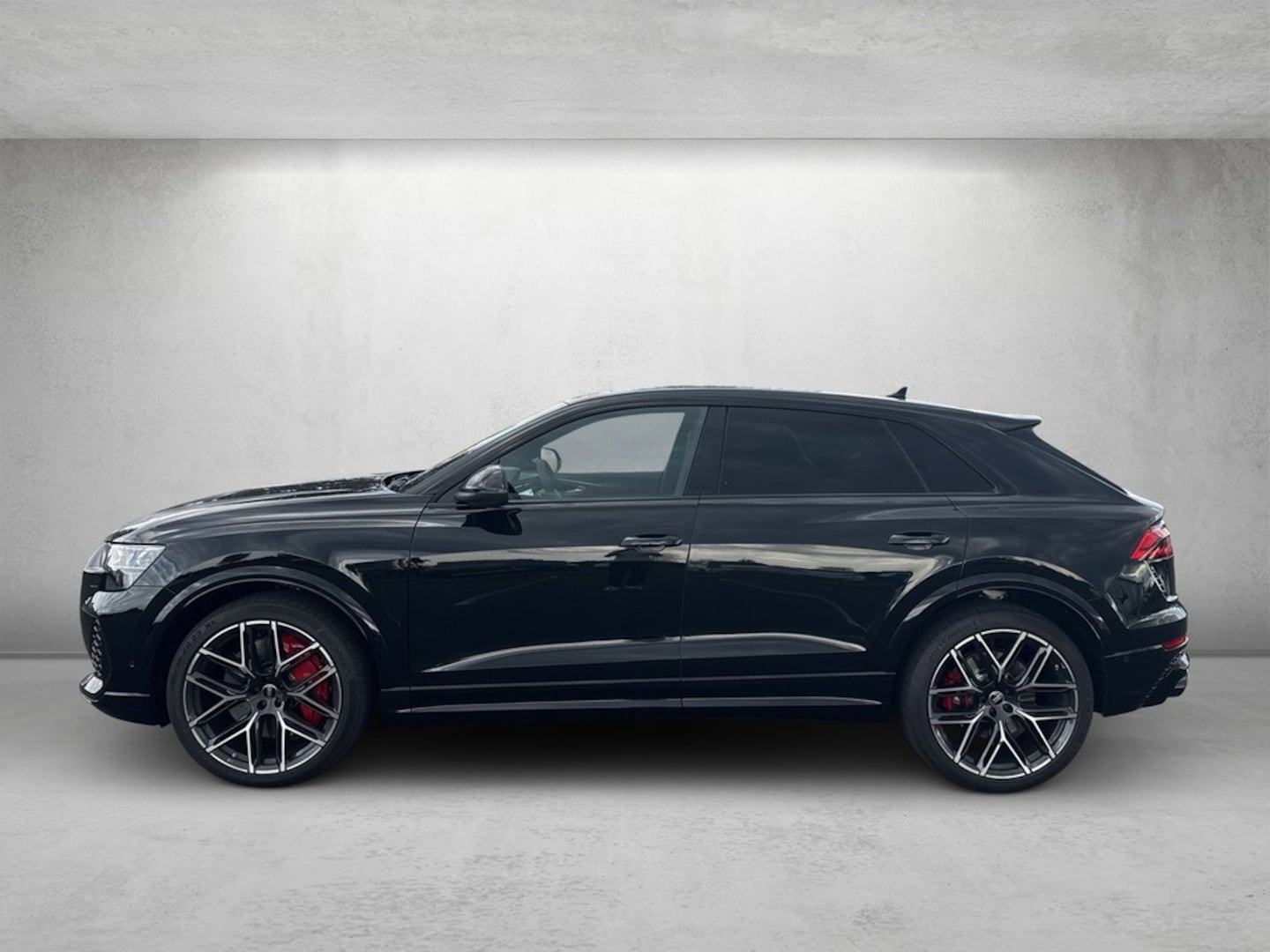 Bild über Audi RS Q8 SUV TFSI quattro 441 kW tiptronic - für weitere Informationen kontaktieren Sie den Audi Partner