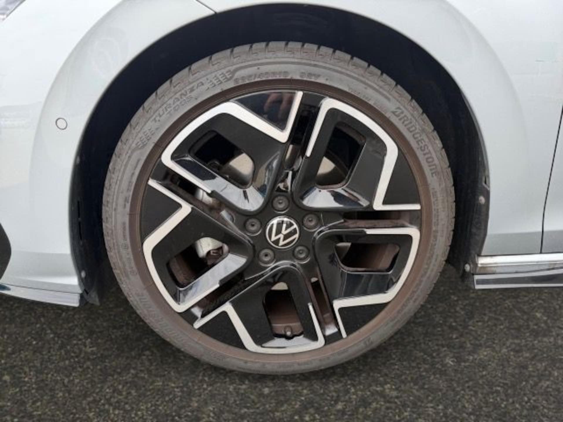 Volkswagen Golf Variant R-Line