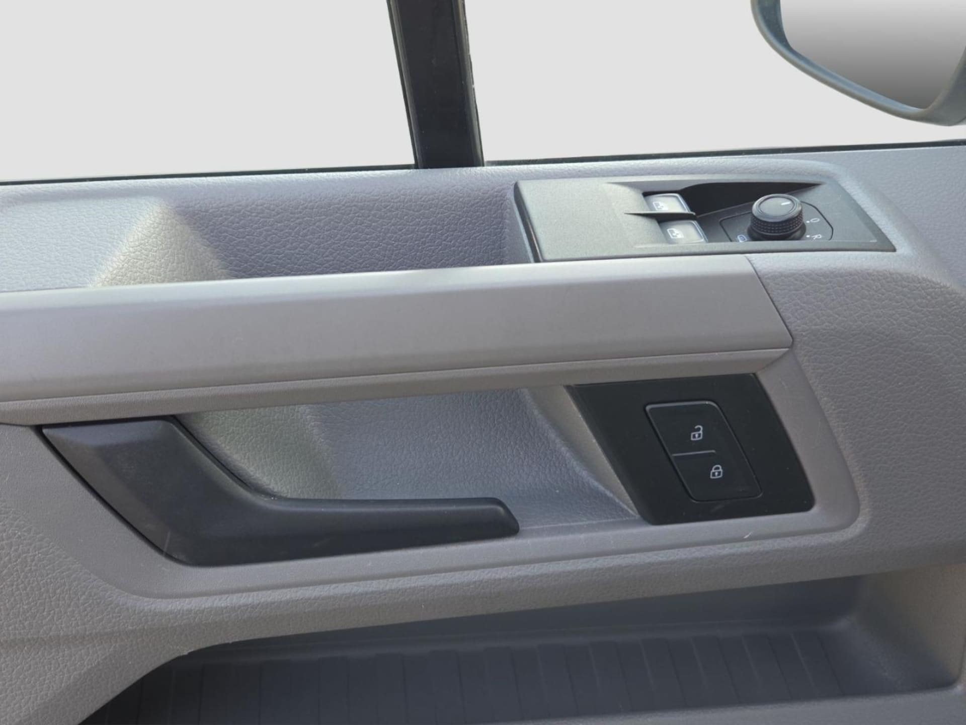 Volkswagen Crafter Kasten langer Radstand