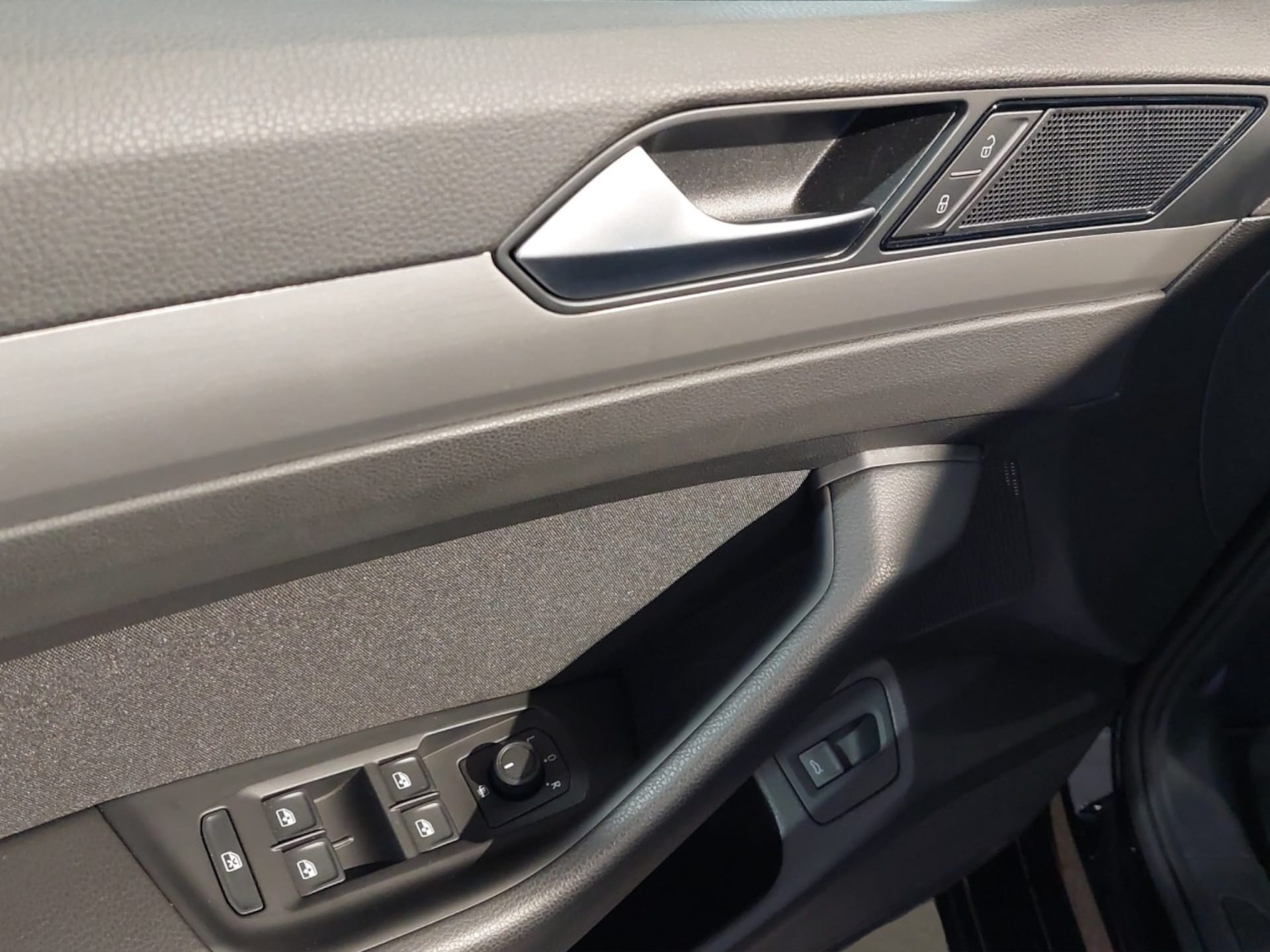 Volkswagen Passat Variant Basis-Modell