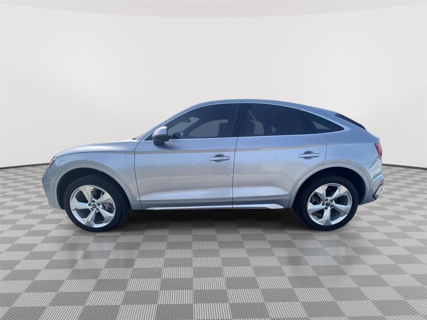 Used 2022 Audi Q5 Sportback Premium Plus with VIN WA15AAFY6N2101586 for sale in Kansas City