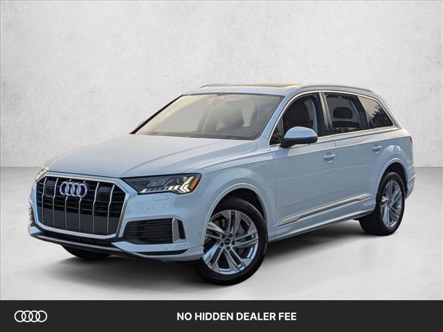 2023 Audi Q7 45 Premium Plus quattro Tiptronic's photo