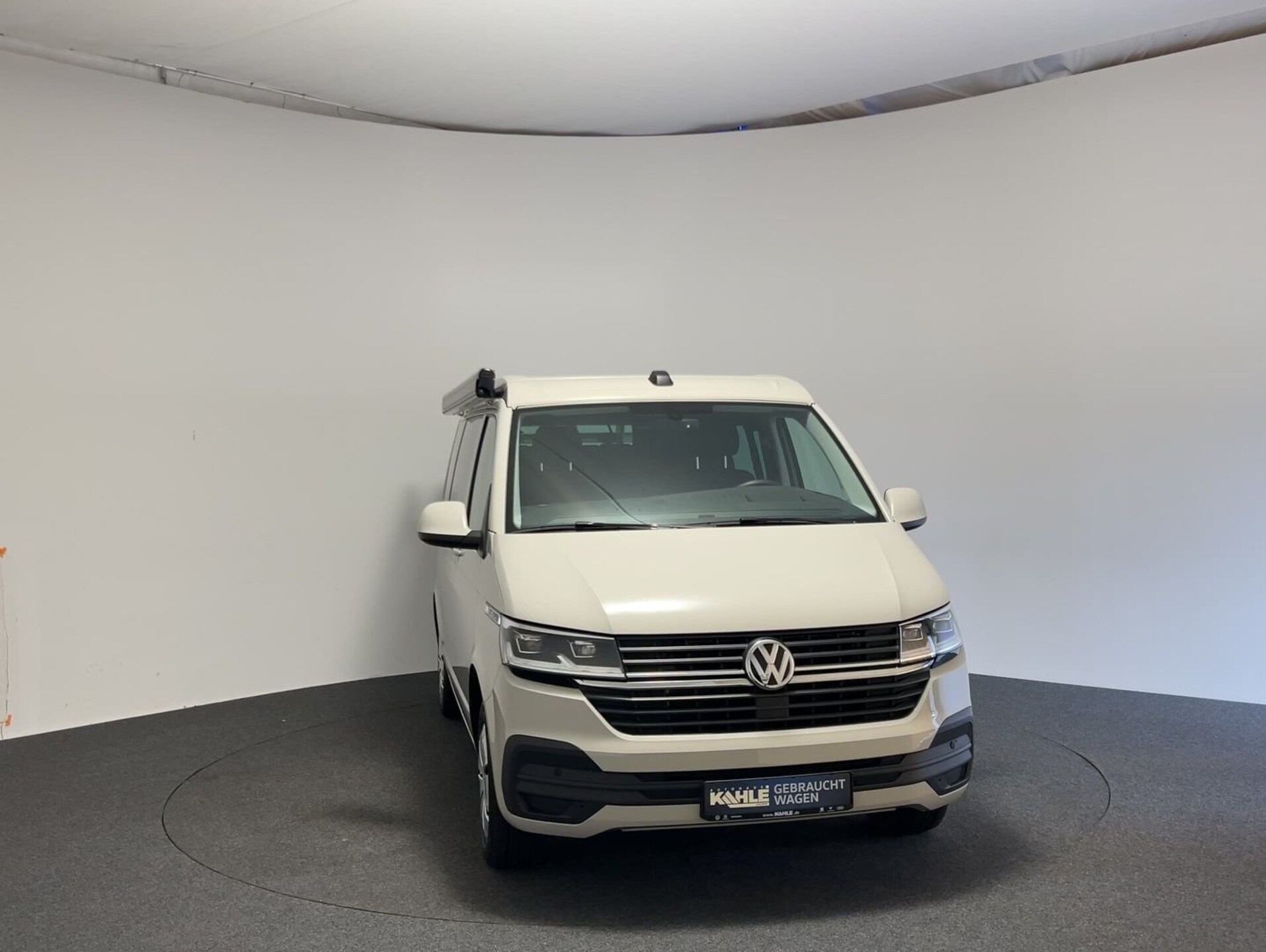 Volkswagen T6.1 Transporter Kasten kurzer Radstand