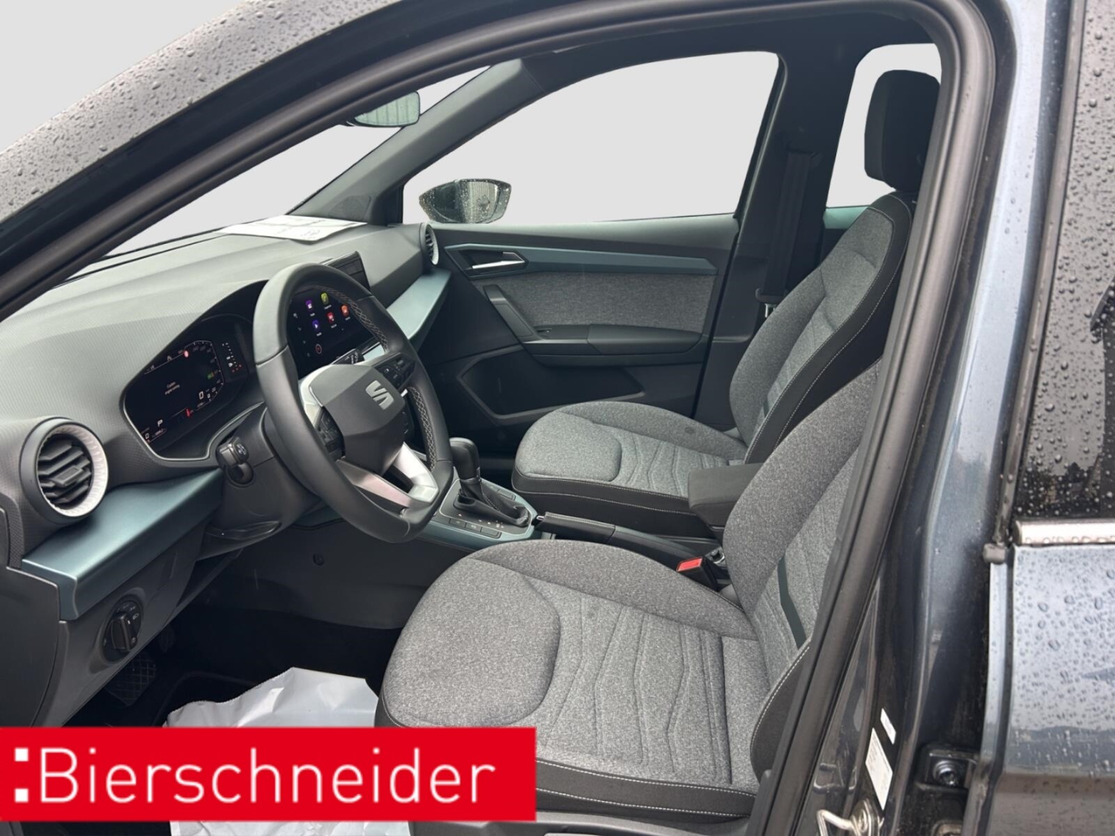 SEAT Arona – Bild 13