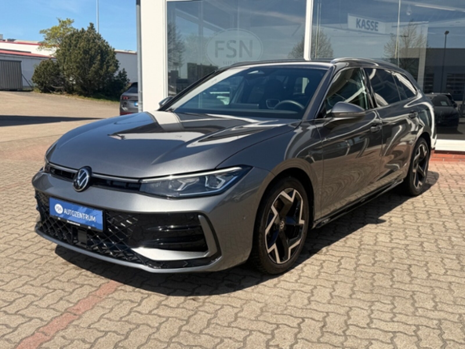 Volkswagen Passat – Bild 2