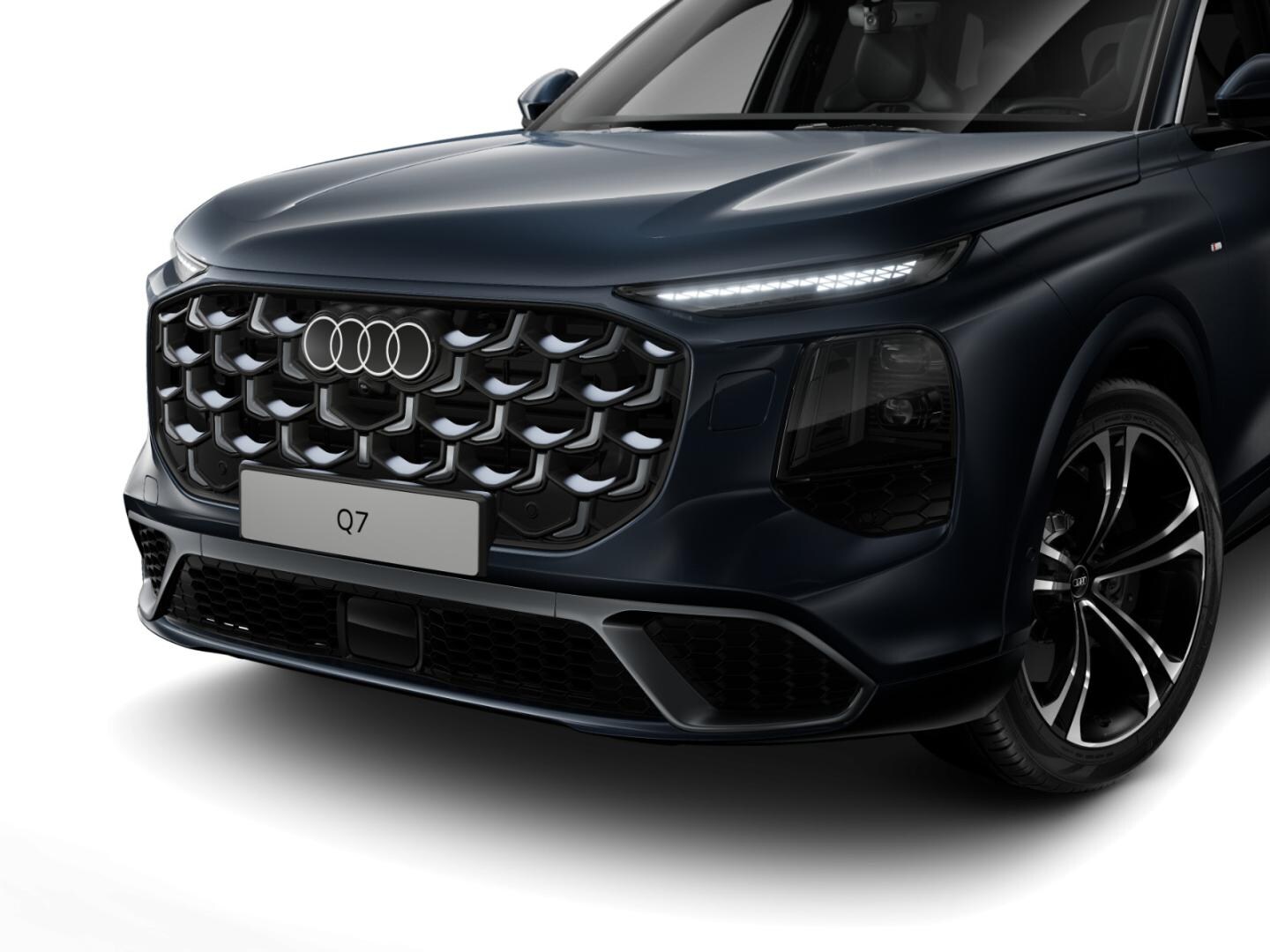 Bild über Audi Q7 SUV TDI quattro 220 kW tiptronic - für weitere Informationen kontaktieren Sie den Audi Partner