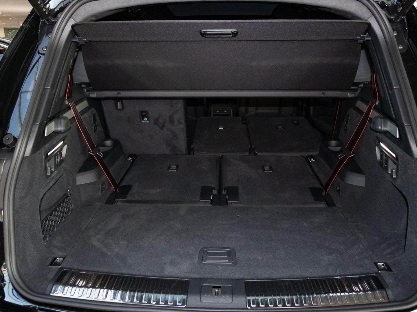 Bild über Audi Q7 SUV TDI quattro 220 kW tiptronic - für weitere Informationen kontaktieren Sie den Audi Partner