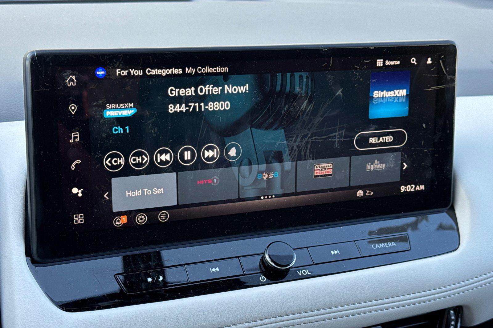 2025 Nissan Rogue SL - Photo 14