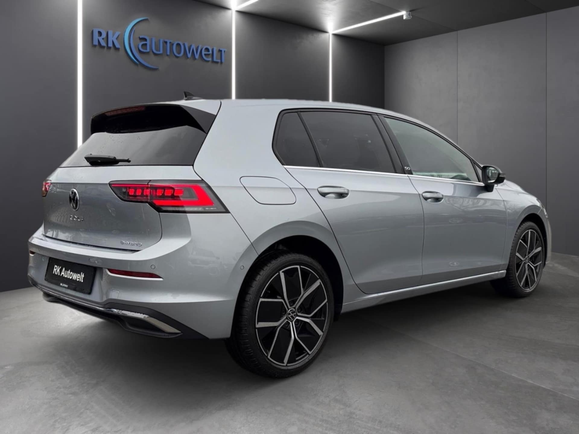 Volkswagen Golf Style