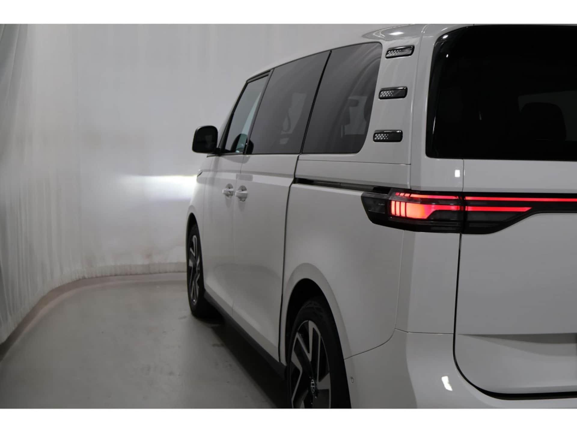 Volkswagen ID. Buzz Pro