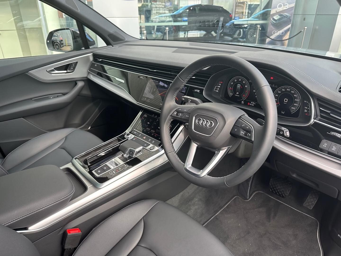 Image about Audi Q7 SUV TFSI quattro tiptronic