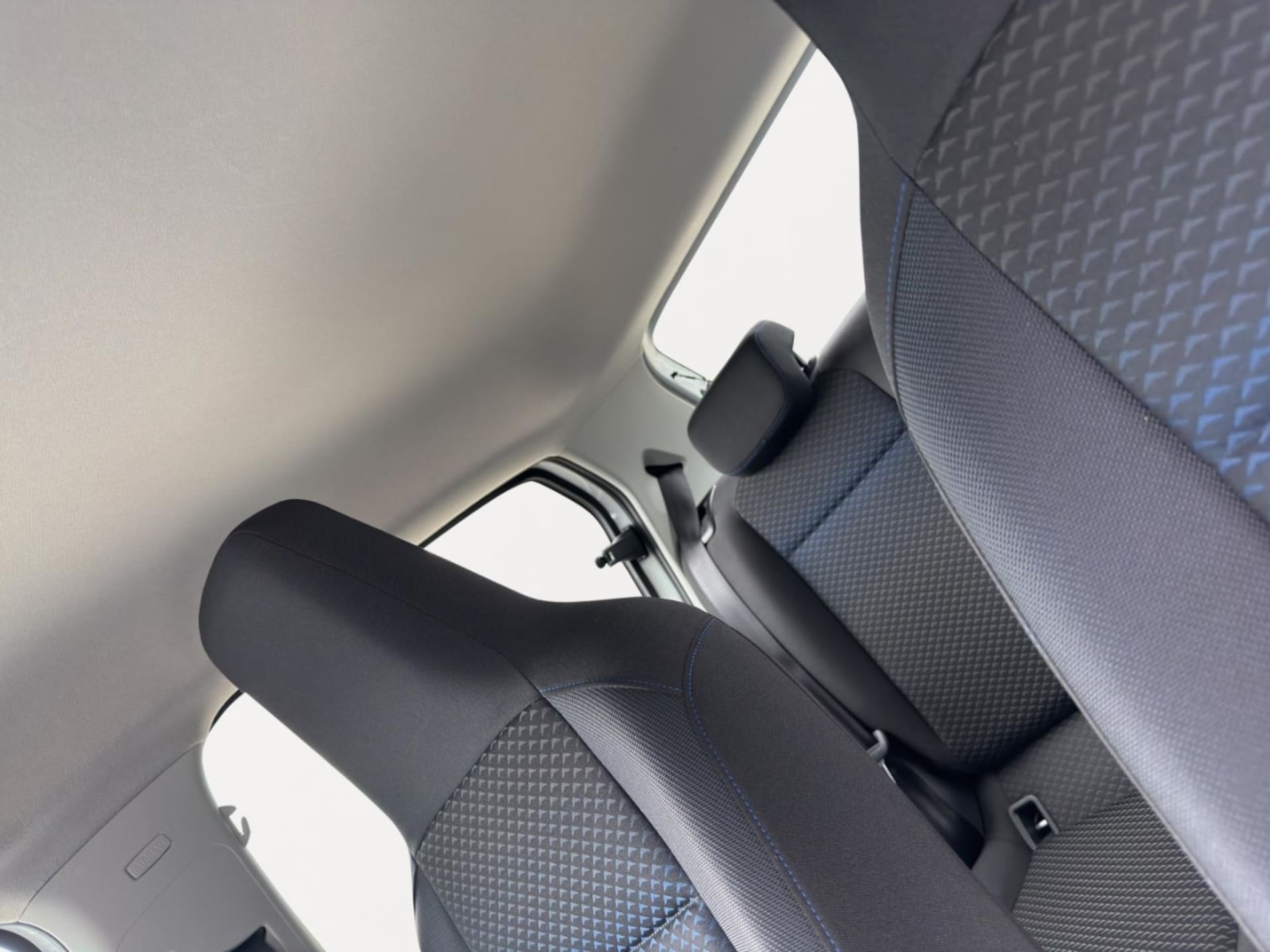 Volkswagen e-up! UNITED