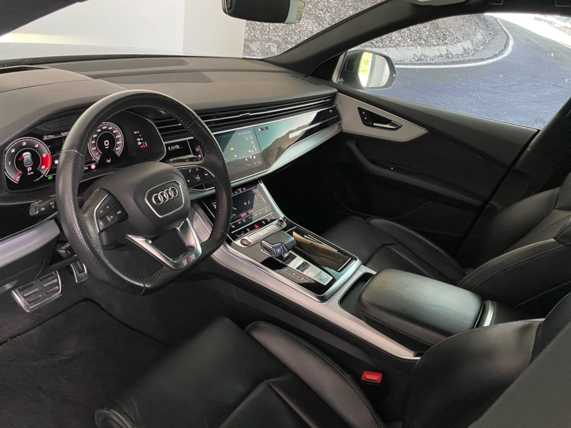 Audi SQ8 SUV