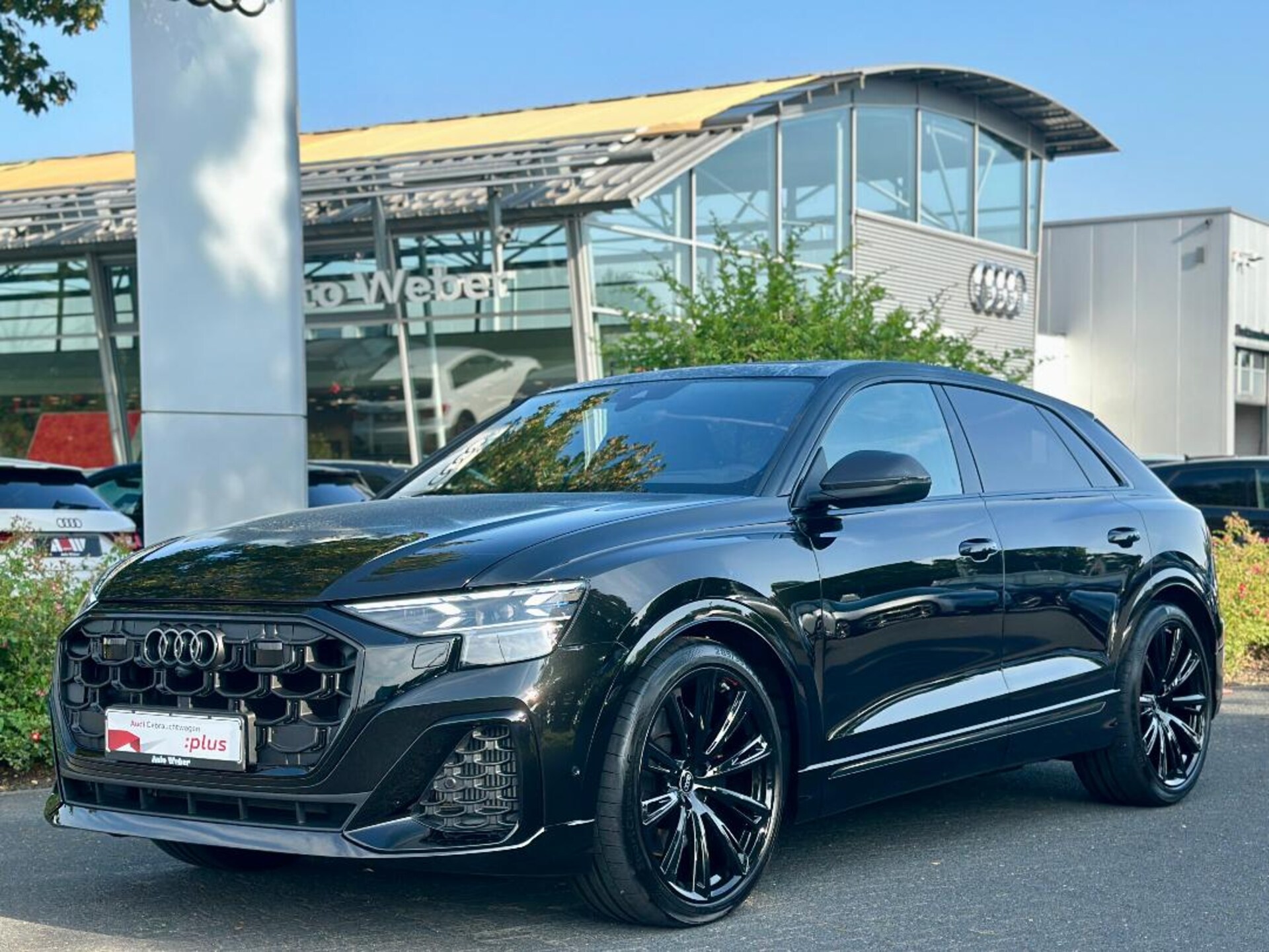 Audi SQ8 SUV