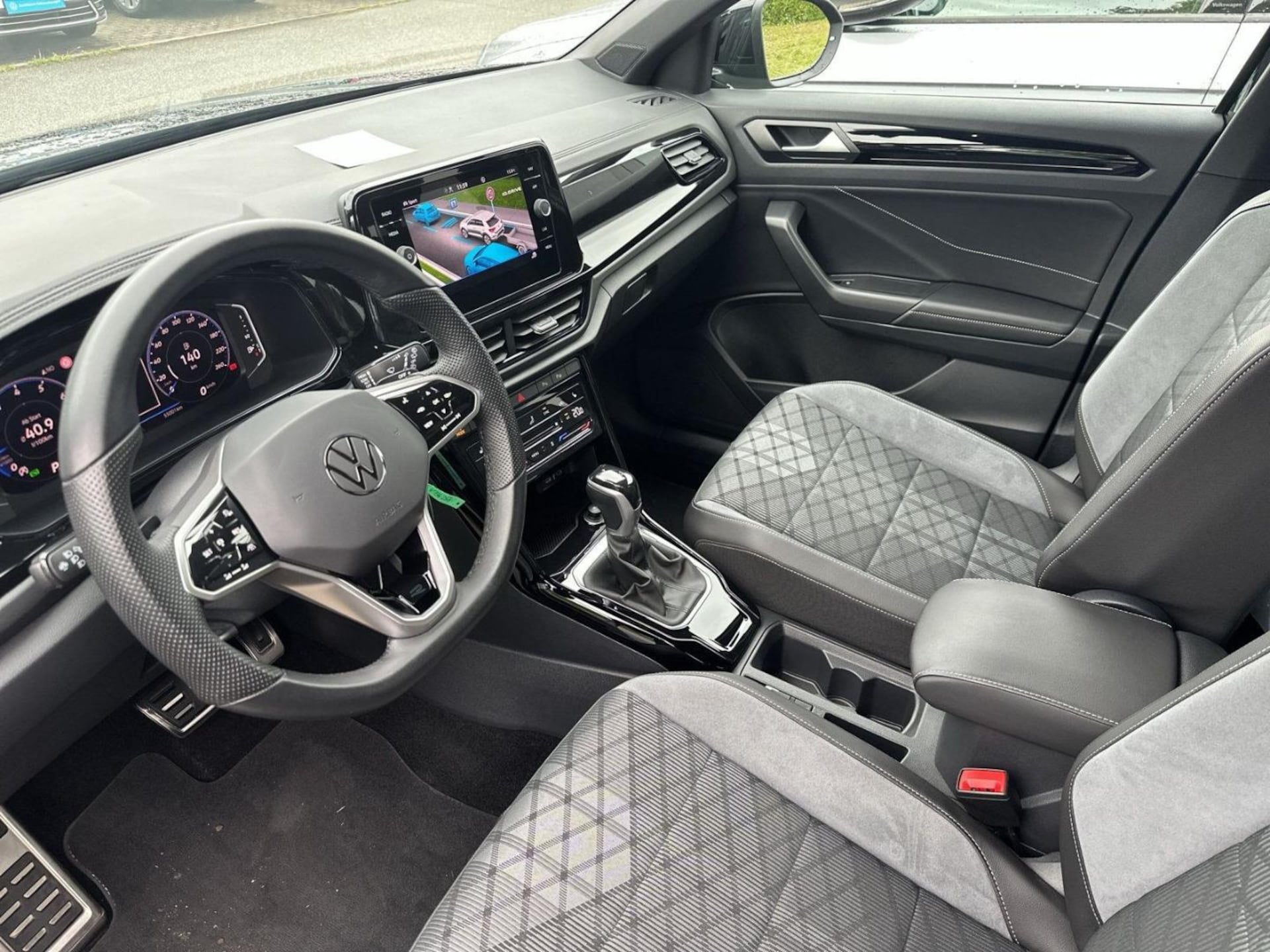 Volkswagen T-Roc R-Line