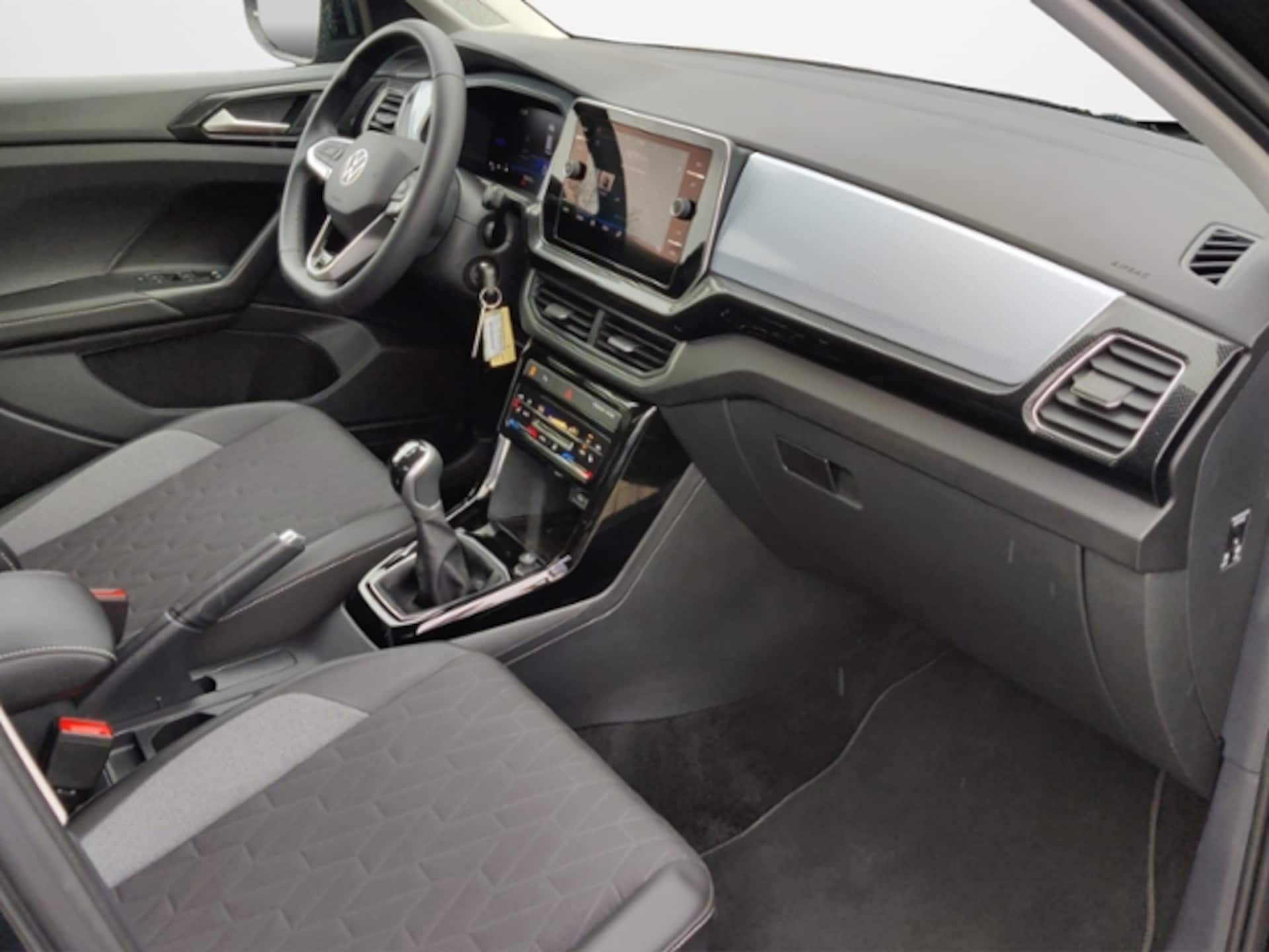 Volkswagen T-Cross Life