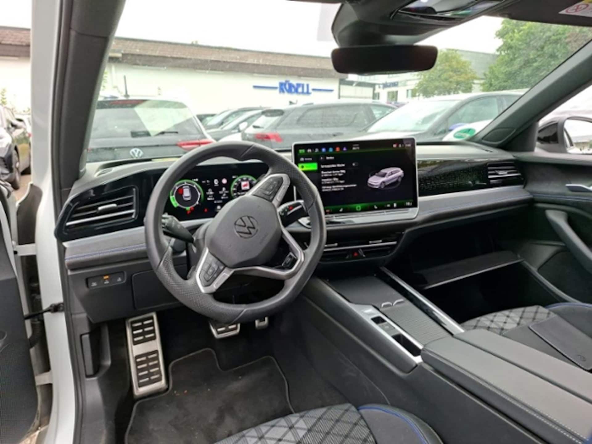 Volkswagen Passat R-Line