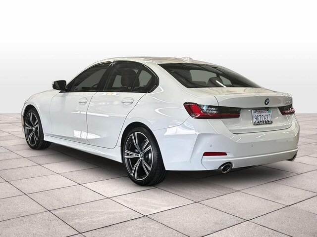 2023 BMW 330i