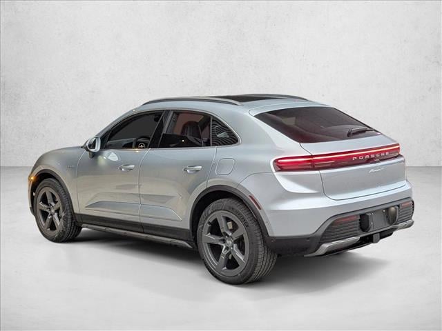 2025 Porsche Macan Electric
