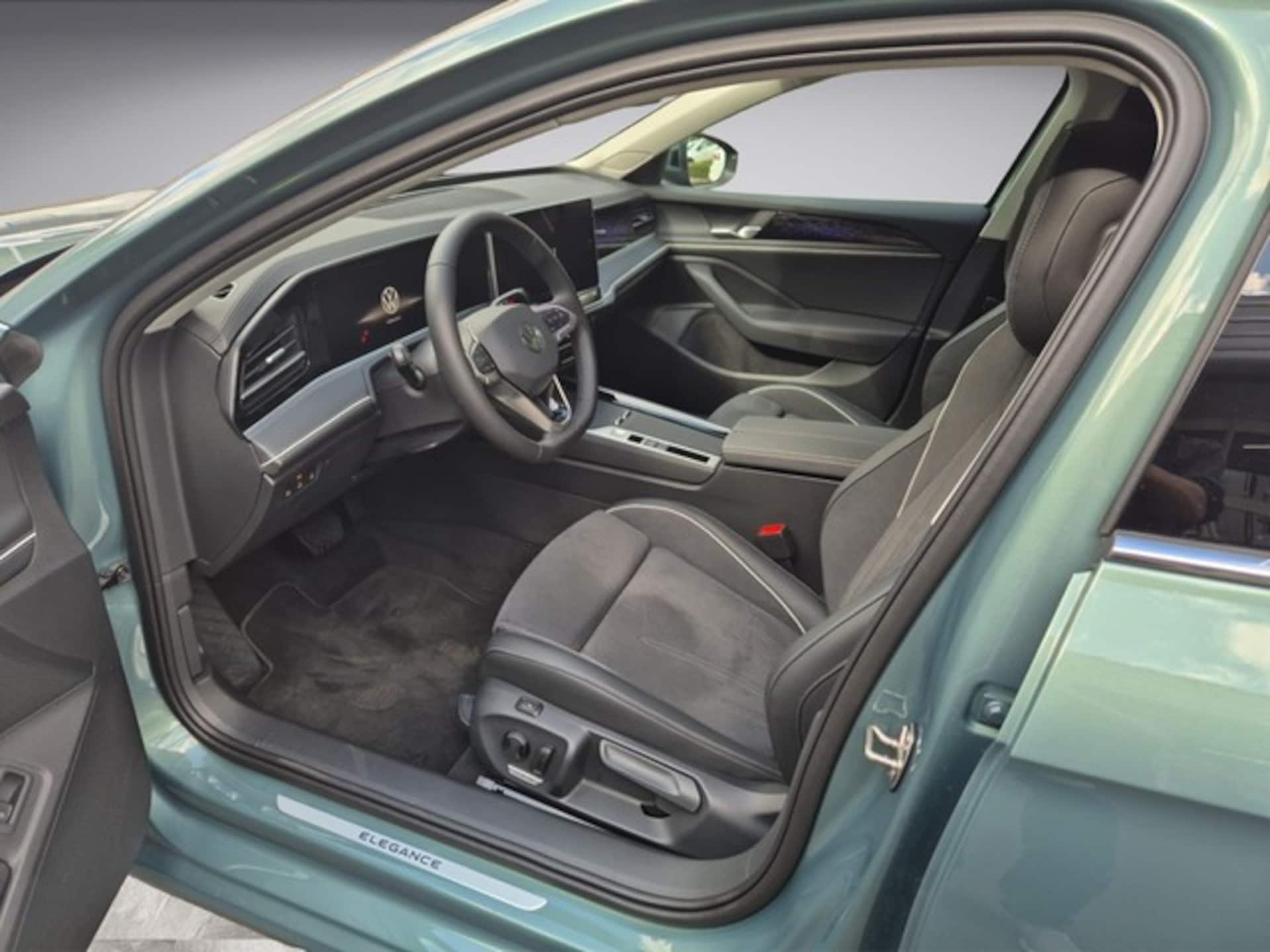 Volkswagen Passat Elegance