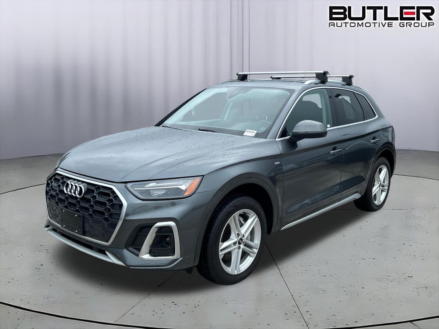 2022 Audi Q5 55 e Premium's photo