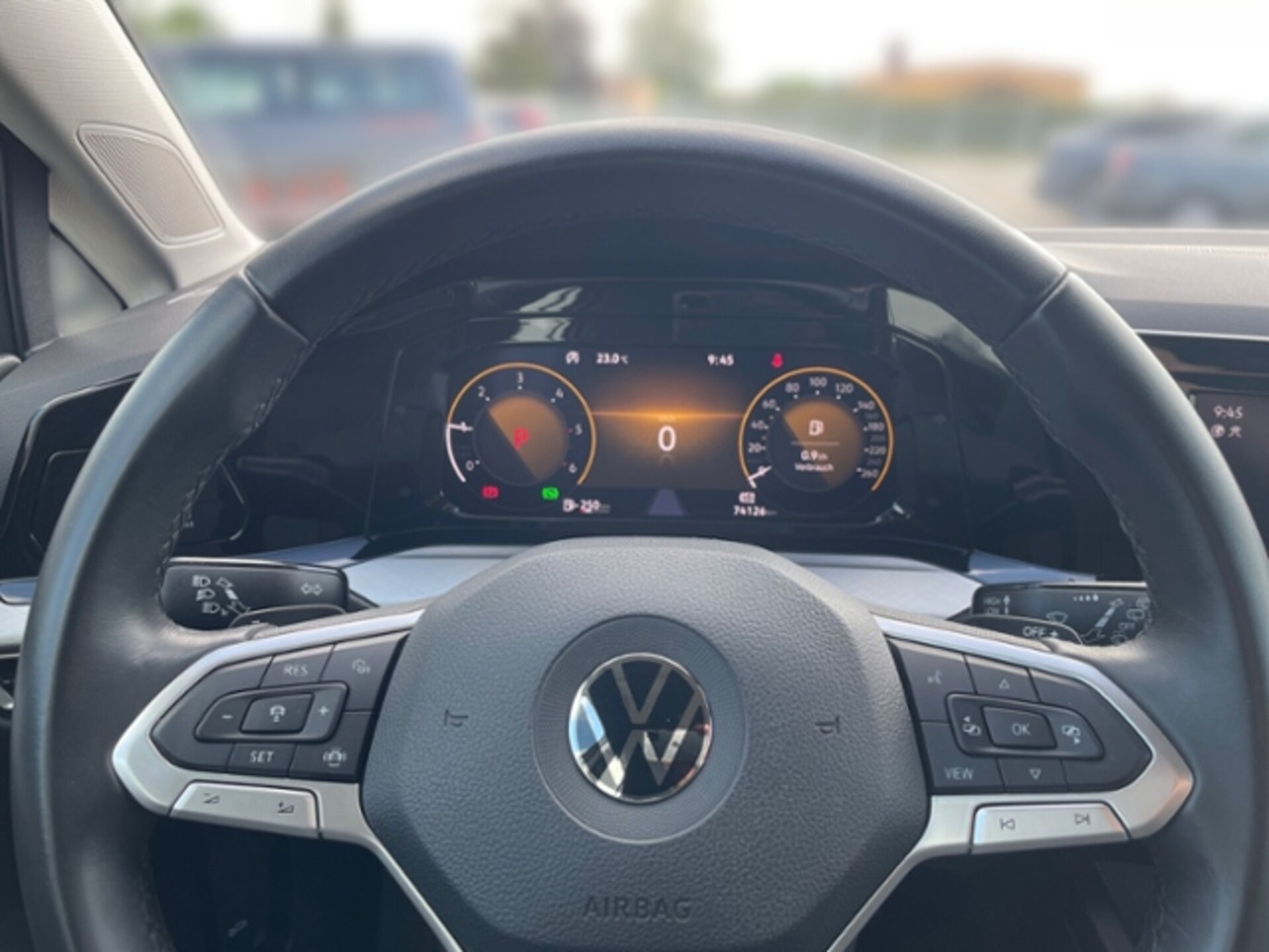 Volkswagen Golf Variant Life