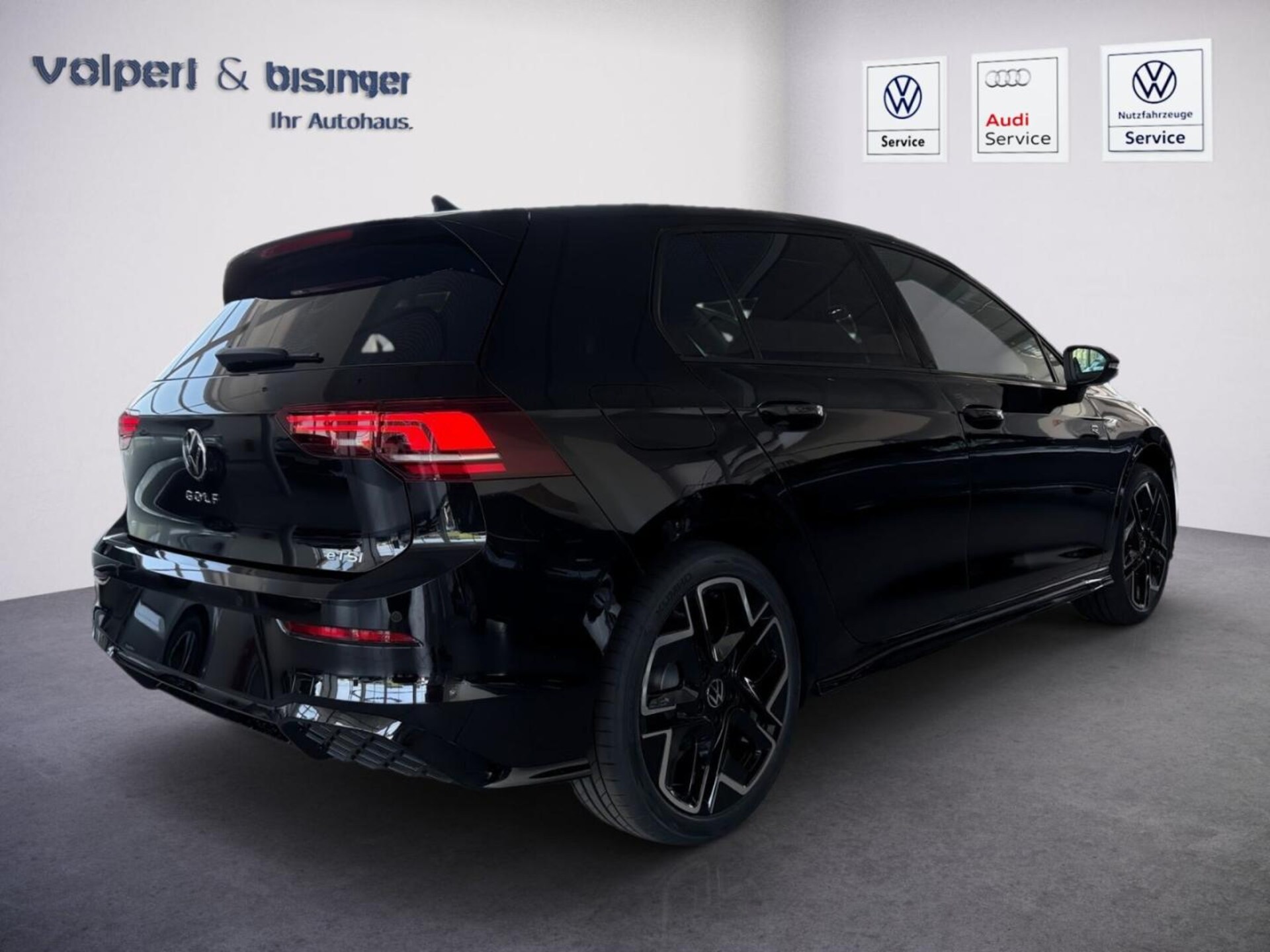 Volkswagen Golf R-Line