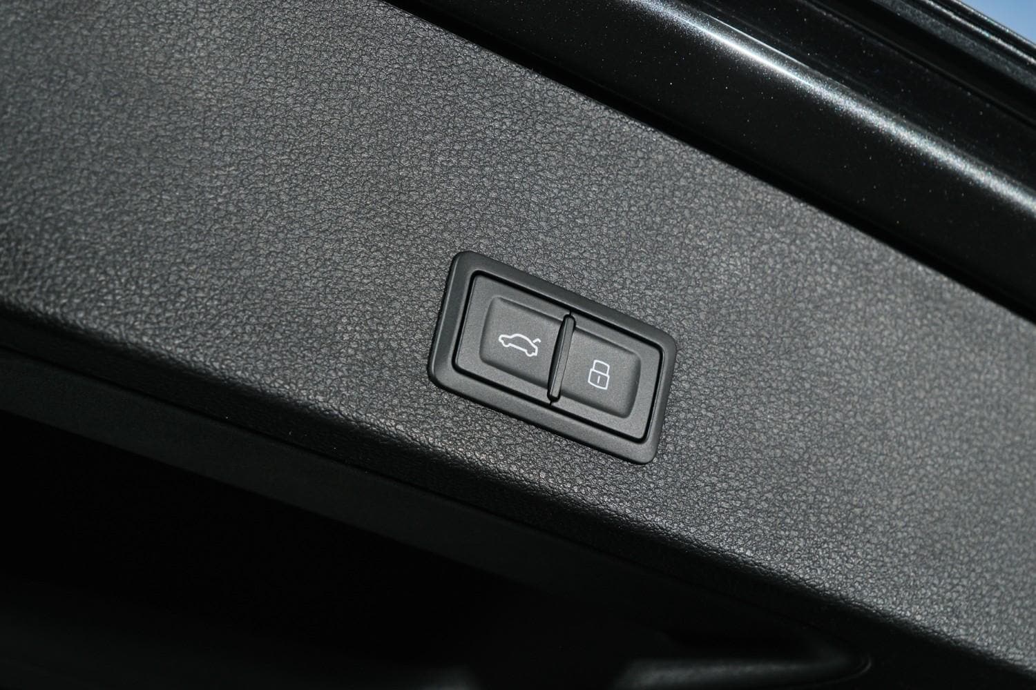 Image about Audi SQ2 SQ2 TFSI 221 kW S tronic