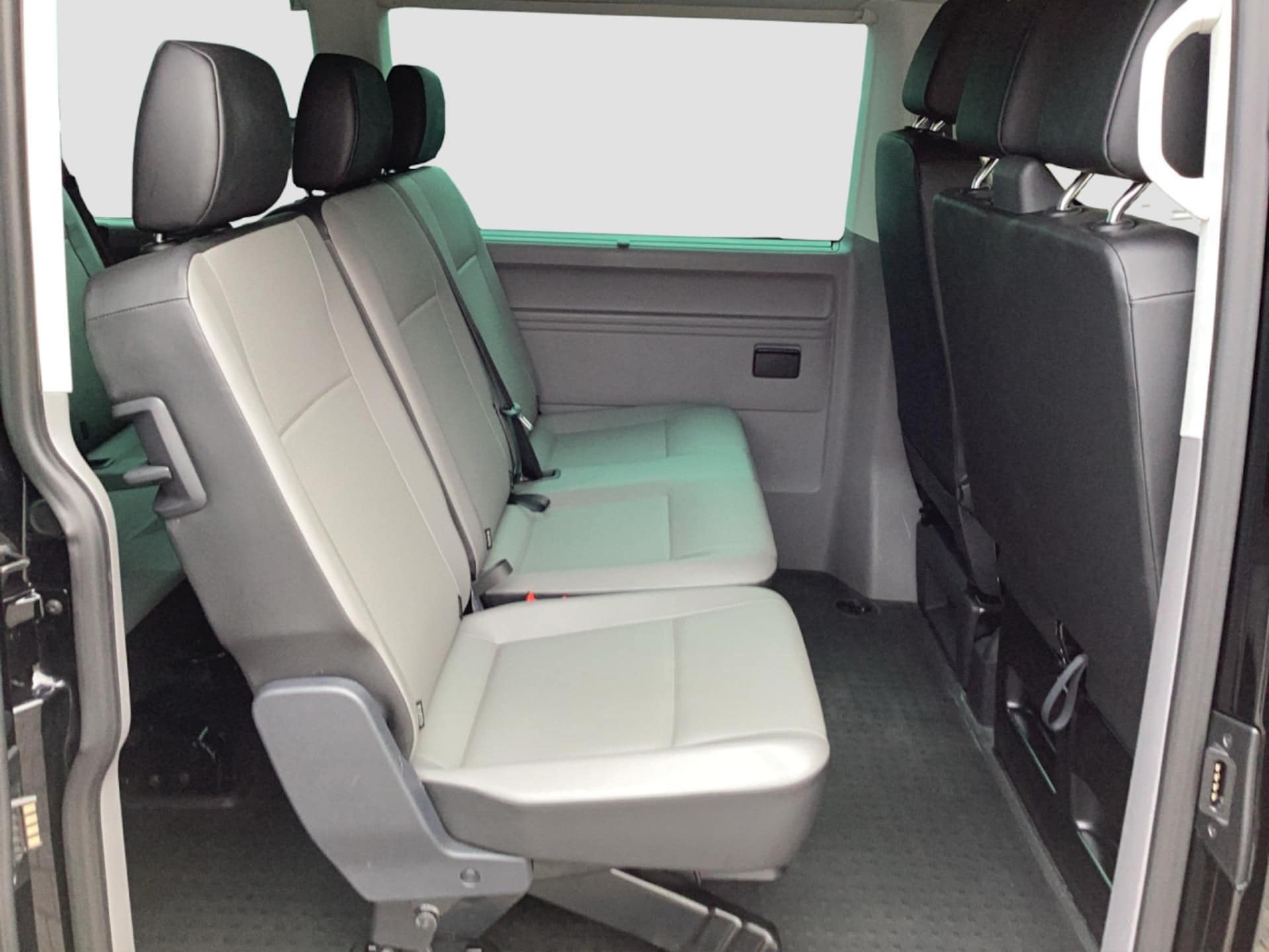 Volkswagen T6.1 Caravelle langer Radstand Comfortline