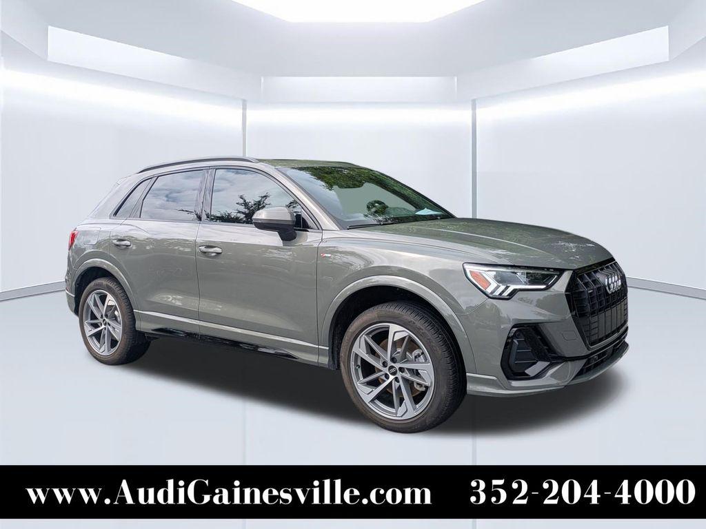 2025 Audi Q3 45 TFSI S Line Premium quattro's photo