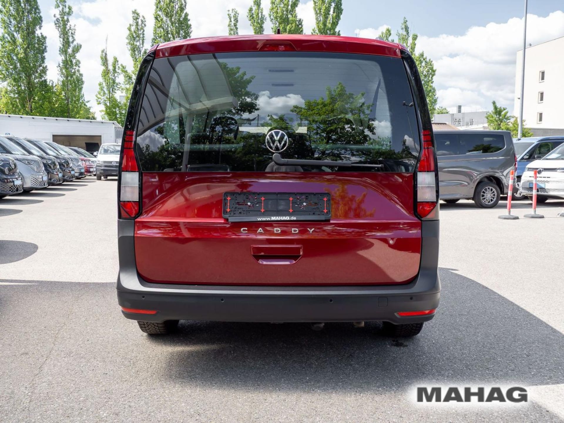 Volkswagen Caddy Maxi Basis-Modell