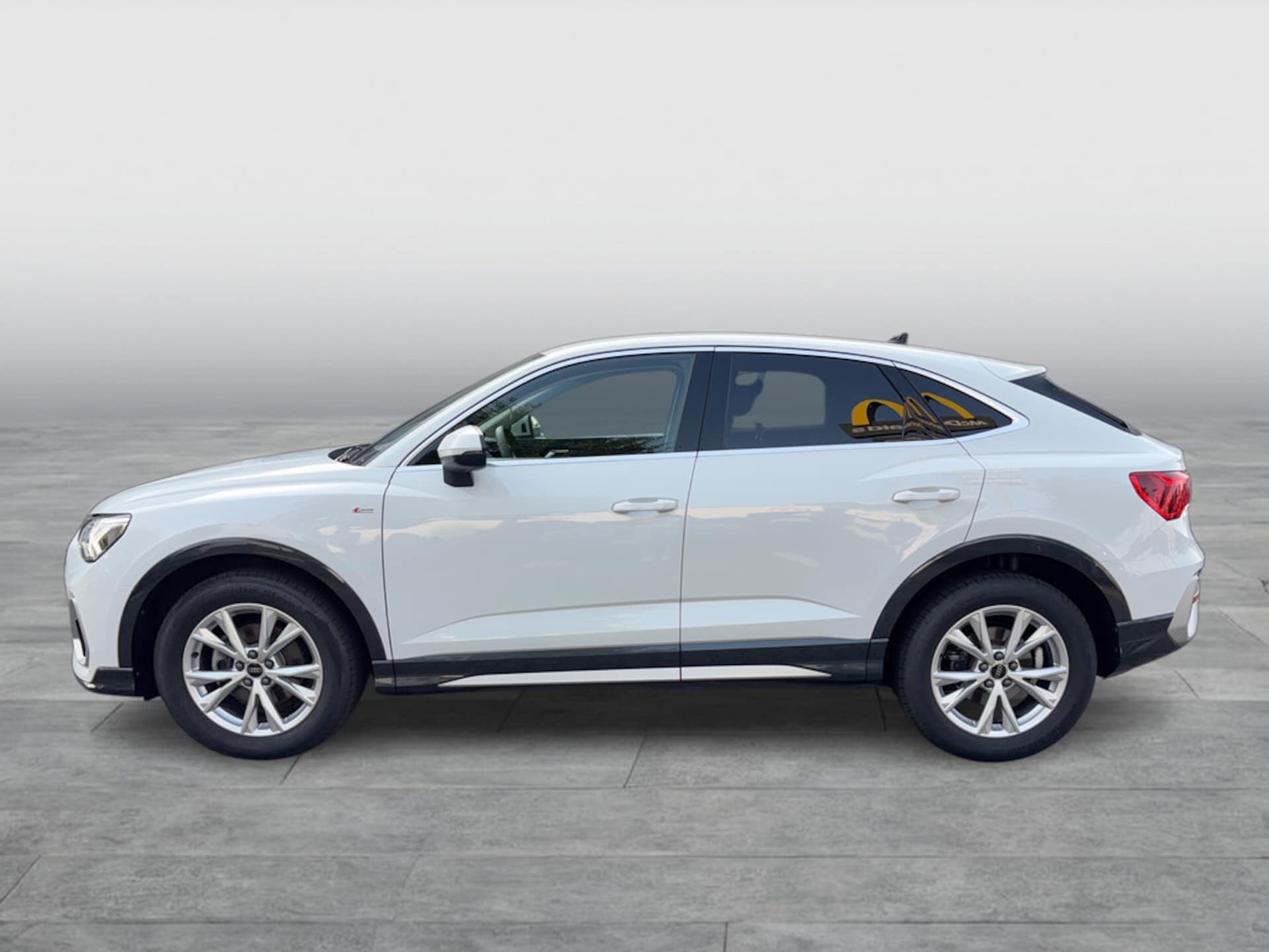 Audi Q3 Sportback S line