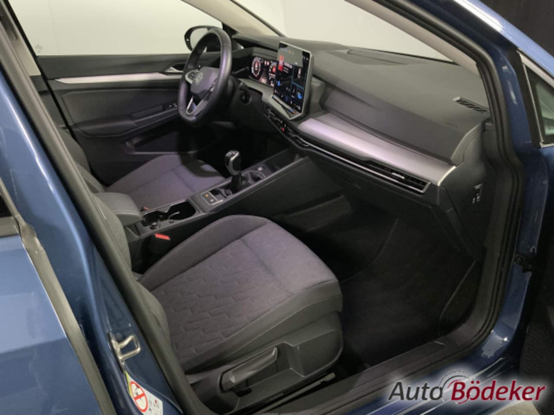 Volkswagen Golf Life