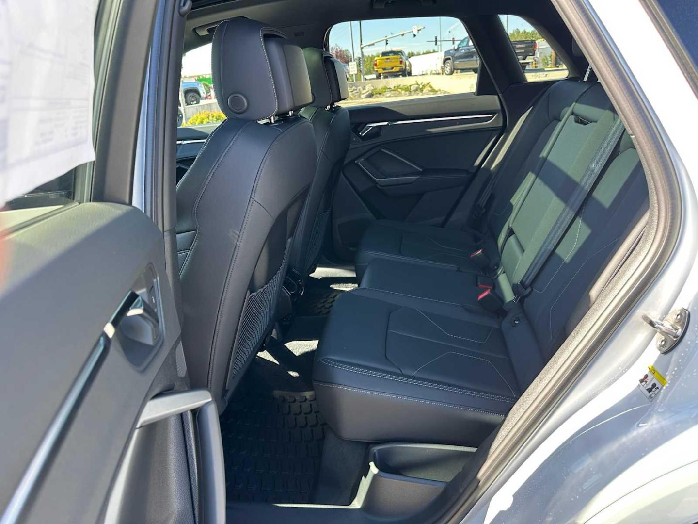 2025 Audi Q3 S Line Premium - Photo 16