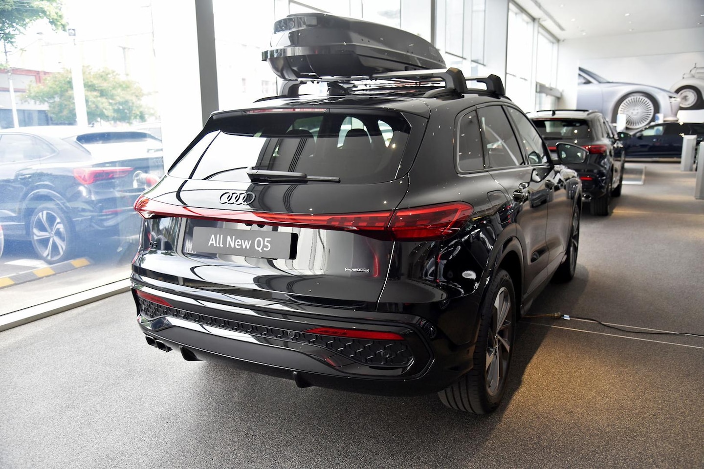 Image about Audi Q5 SUV TDI quattro 150 kW sport
