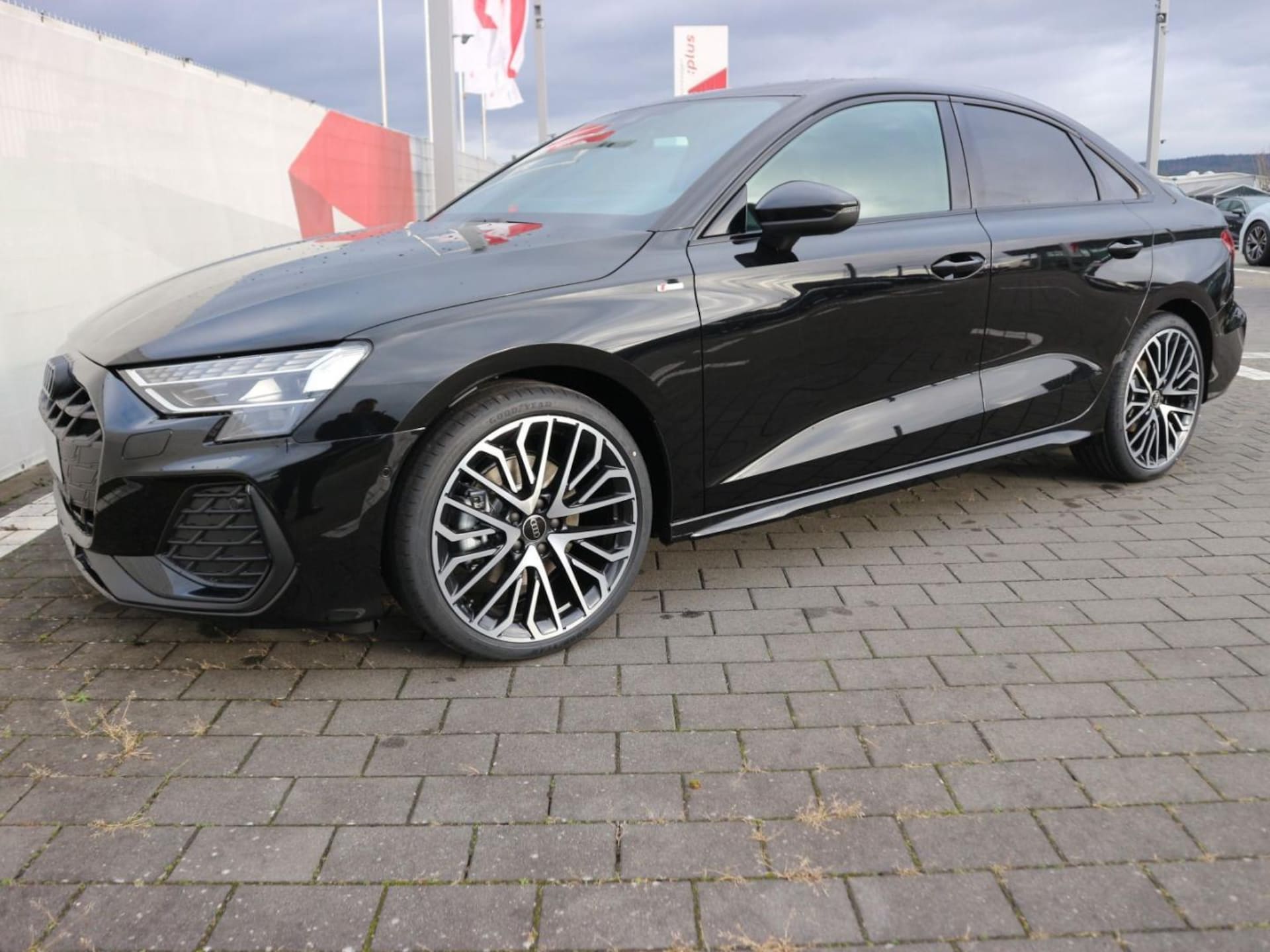 Audi A3 Limousine S line