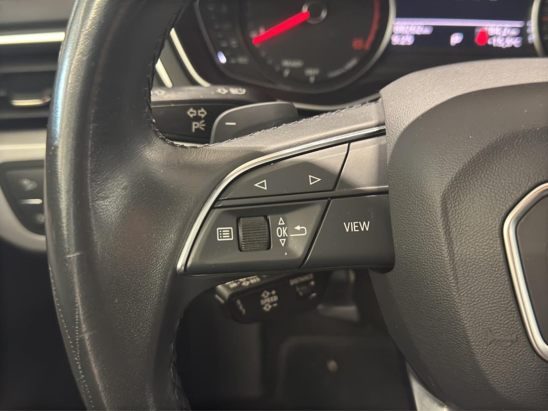 Audi A4 Avant S line