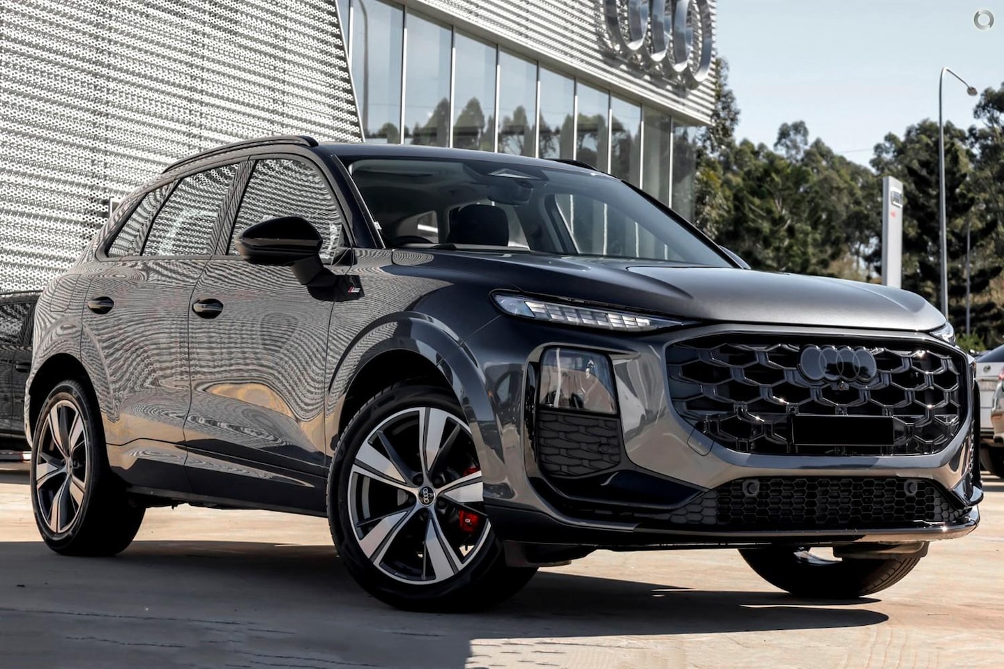 Image about Audi Q3 SUV TFSI 110 kW launch edition