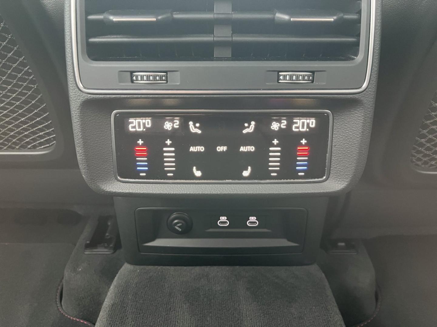 Image about Audi RS Q8 TFSI quattro tiptronic