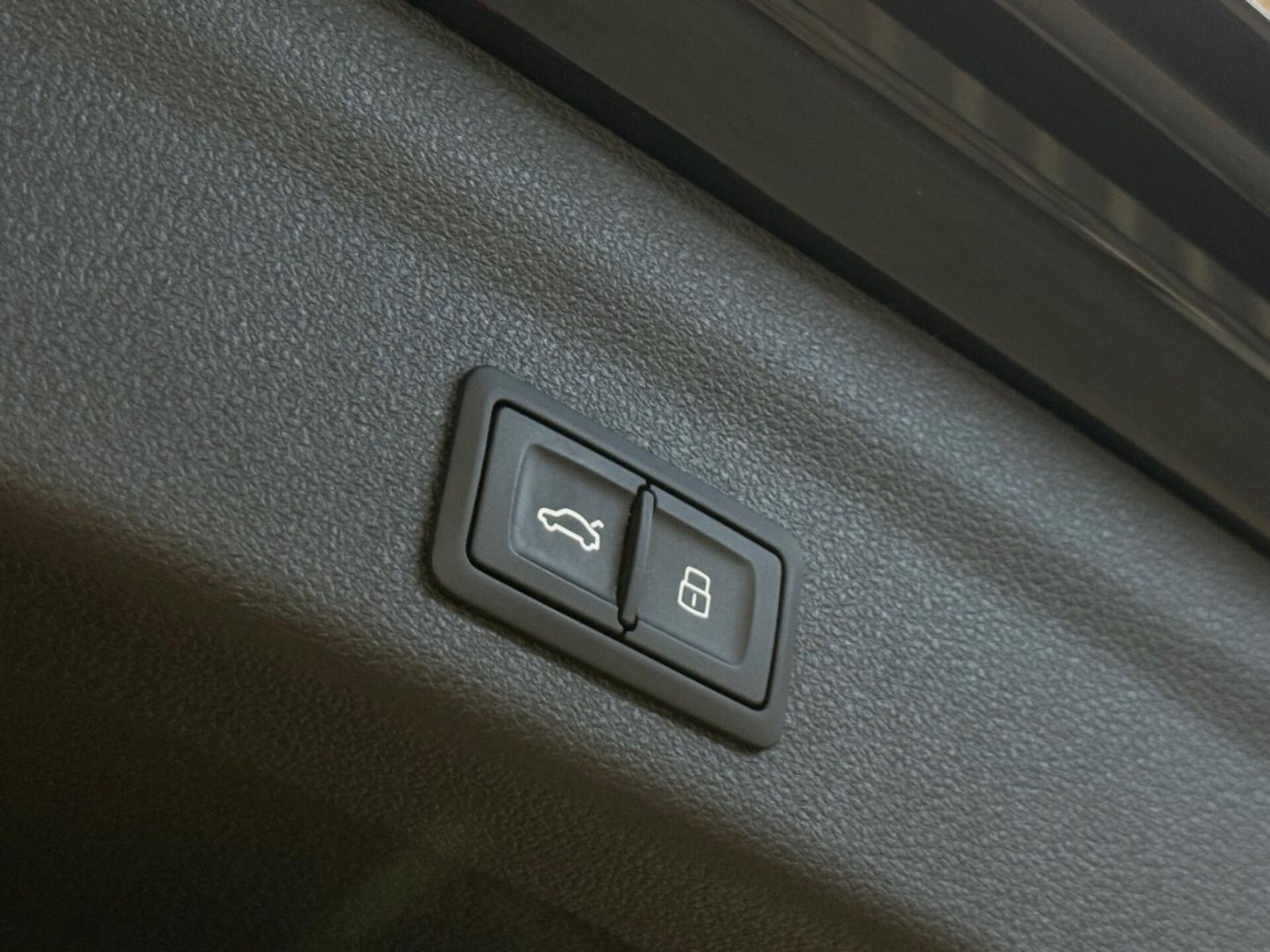 Audi S6 Avant