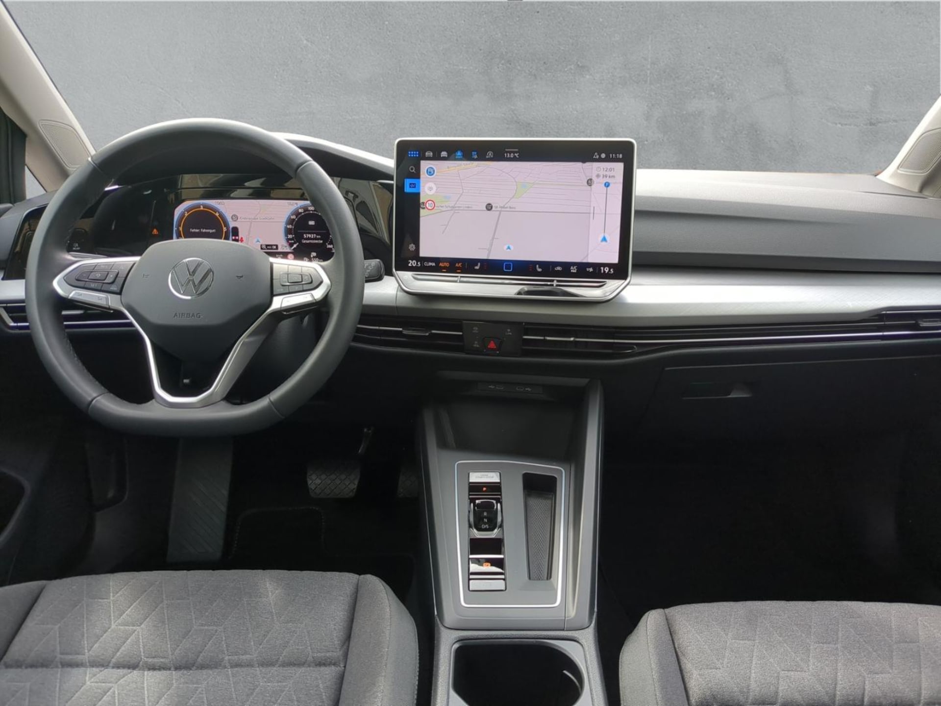 Volkswagen Golf Variant Life